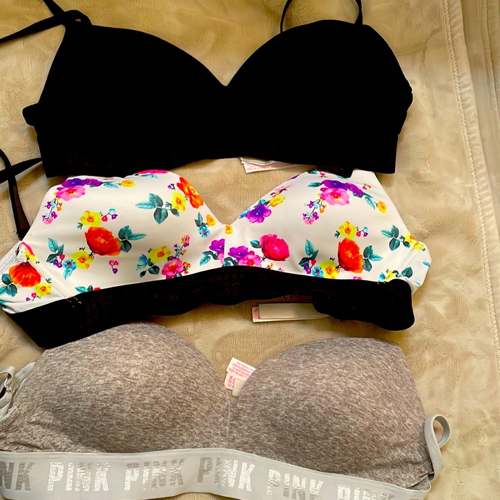 Pink Victoria secret bras